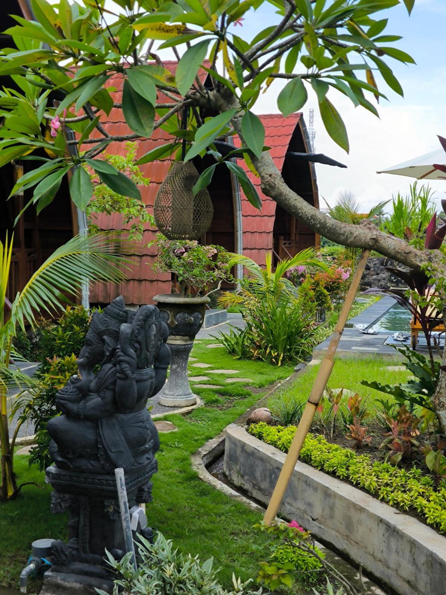 Eling Ubud Guesthouse Buitenkant foto