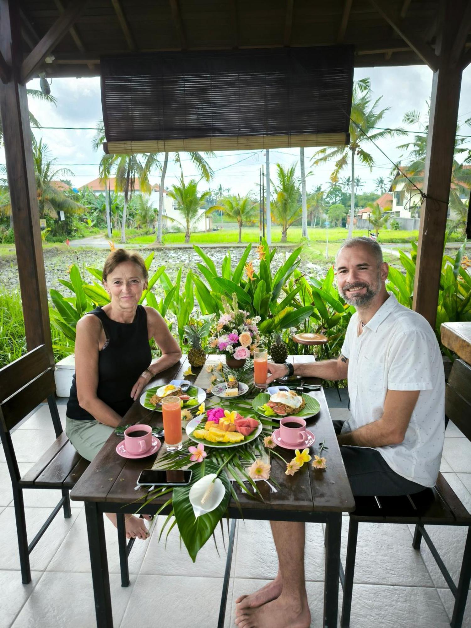 Eling Ubud Guesthouse Buitenkant foto